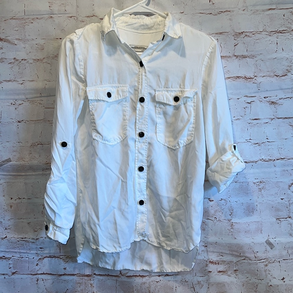 Zara Shirt Womens XS White Button front Long Sleeve Roll Tab Chest Pockets